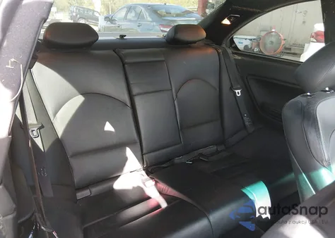 2001 BMW M3 z USA, uszkodzony, nr VIN WBSBL93431JR12158